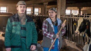 Jenny und Sebastian im Stall