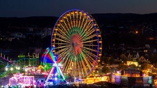 Riesenrad auf dem Bad Dürkheimer Wurstmarkt bei Nacht 