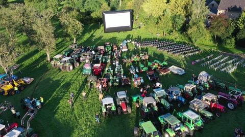 Traktorkino in Dudeldorf