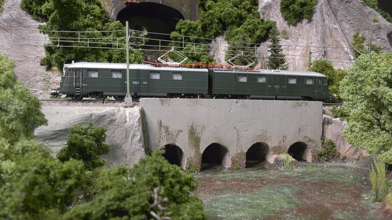 Die Landi-Lok, 1936 die stärkste Lok der Welt, zog schwere Güterzüge über den Gotthard. 