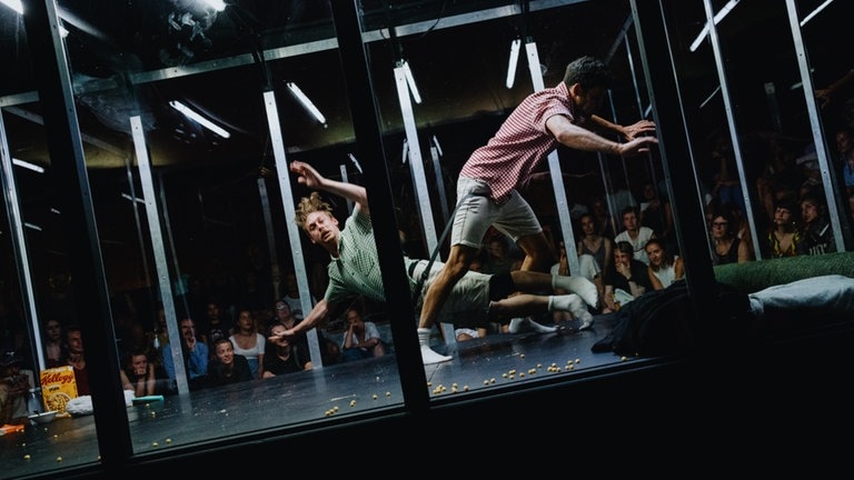 Das Atoll Festival für modernen Zirkus feiert sein 10-Jähriges Jubiläum in Karlsruhe mit "Lab Rats".