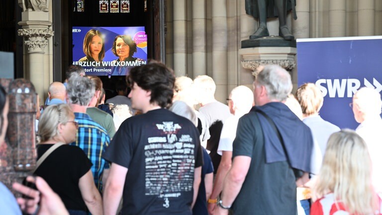 „Tatort“-Premiere in der Speyerer Gedächtniskirche
