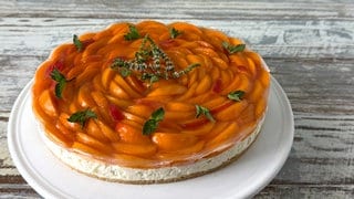 Aprikosen-Käsekuchen aus dem Kühlschrank