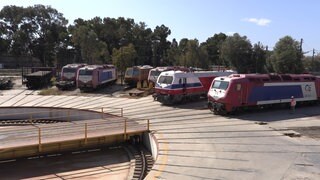 Drehscheibe aus den 30er Jahren im Normalspurbetriebswerk von Athen