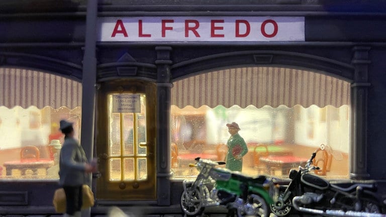 In den Hochbahn-Arkaden hat das „Alfredo“ auch zu später Stunde noch geöffnet.
