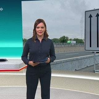 Nachrichtensprecherin Anke Neuzerling