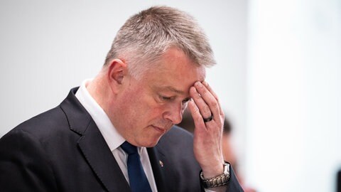 Ministerpräsident Gordon Schnieder (CDU) hat am Dienstag seine erste Regierungserklärung abgegeben.