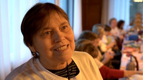 Gabriele Hoyh - Ehrenamtliche erstricken 10.000 Euro Spenden für Kinderhospiz Tübingen
