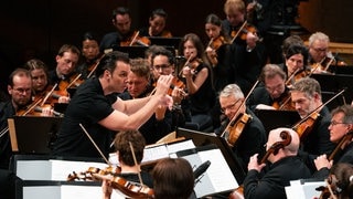 Teodor Currentzis dirigiert das SWR Symphonieorchester