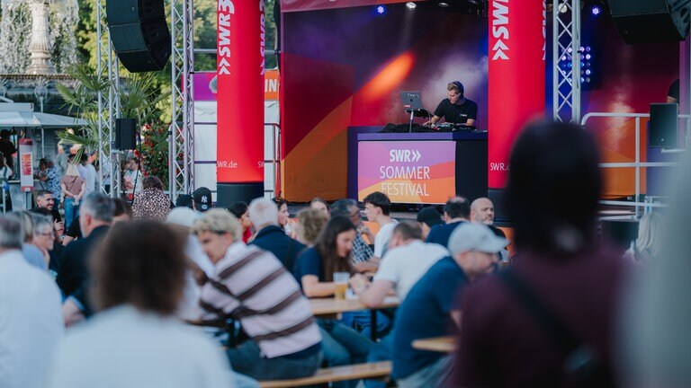 SWR3 Mixed Music Party auf der Kleinen Festivalbühne