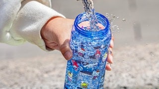 Richtige Hygiene: So reinigen wir unsere Trinkflaschen am besten