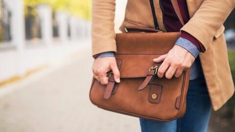 Handtasche asu Velourleder