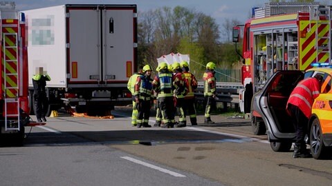 Lkw-Unfall auf der A61 bei Ludwigshafen in Richtung Koblenz
