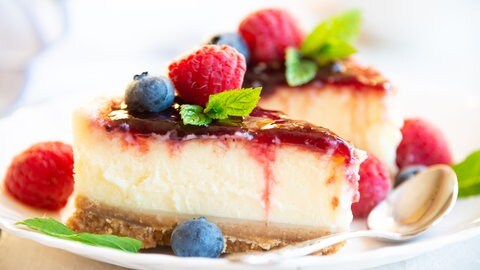 Käsekuchen mit Beeren