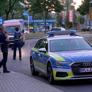 Einsatzkräfte am Ort der Schlägerei