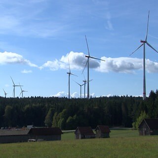 Windräder in Seewald im Kreis Freudenstadt im Schwarzwald