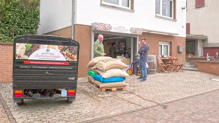 Hierzuland Waldböckelheim, Verkauf in der Garage