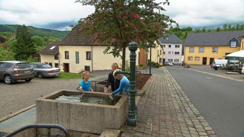 Wolsfelder Straße in Holsthum