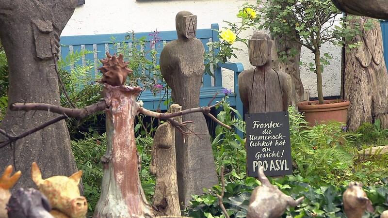 Figuren im Garten