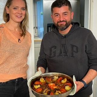 Heimatküche: Susanne Nett und Alper Kömür kochen Tepsi Kebabi