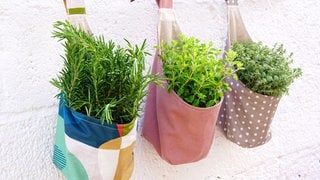 Hängekörbchen für Blumen und Kräuter