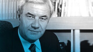 Intendantenportraet Willibald Hilf