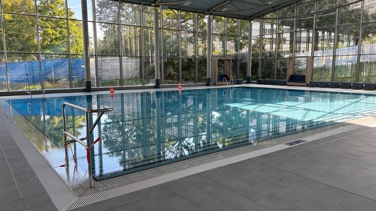 Das Nichtschwimmerbecken im Taubertsbergbad.