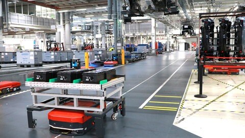 Fahrerlose Transportsysteme (FTS) bei Audi.
