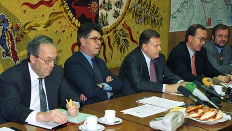 Das Projekt wird 1994 öffentlich vorgestellt