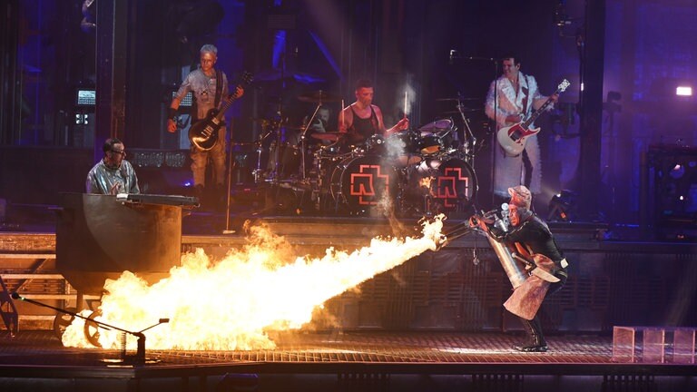 Auch Rammstein (Archivbild) hat die Friedrich-Ebert-Halle in Ludwigshafen bekannt gemacht.