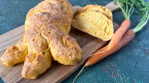 Karotten-Stangenbrot