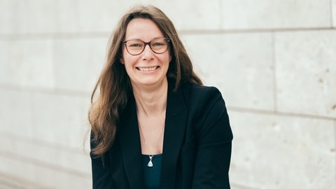 Christin Hansen forscht an der Uni Trier unter anderem zu historischen Stereotypen.