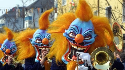 Fastnacht auf der Straße - eine Woche nach Fastnacht ist die Burefasnacht 