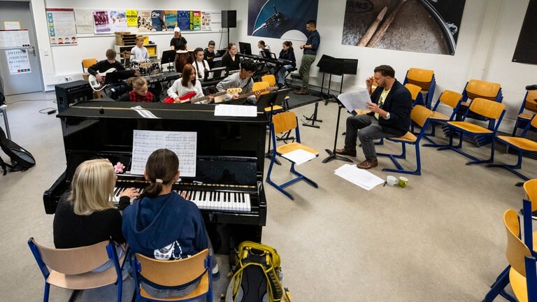 SWR Regiotour: SWR Big Band Workshop mit Schülerinnen und Schülern aus Schwäbisch Gmünd