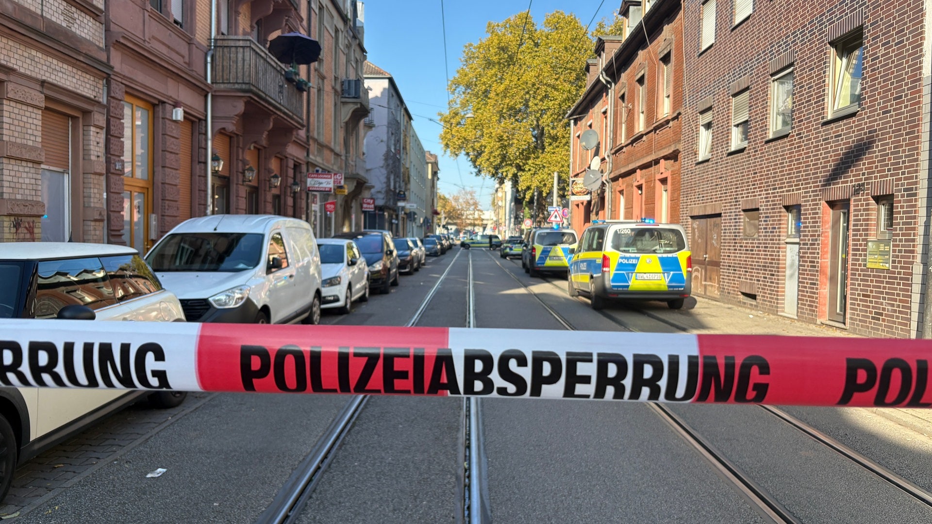Mannheim: Großer Polizeieinsatz wegen verletzter Person