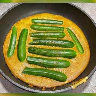 Minizucchini: mediterranes Pfannengericht veredelt mit Safran