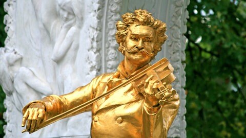 Statue von Johann Strauss im Stadtpark in Wien