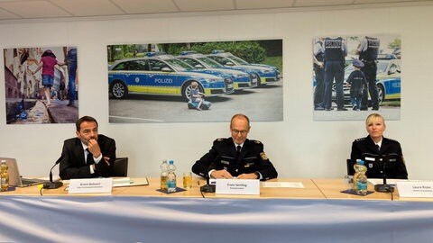Die Führung des Polizeipräsidiums Freiburg bei der Vorstellung der Kriminalstatistik 2024