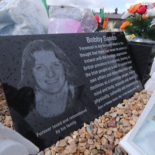 Hungerstreiks der Republikaner 1981. Grab von Bobby Sands auf dem Friedhof Miltown in Belfast.