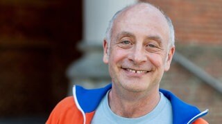 Kabarettist Alfons | Alfons über die Glücksmomente, wenn man etwas Neues lernt