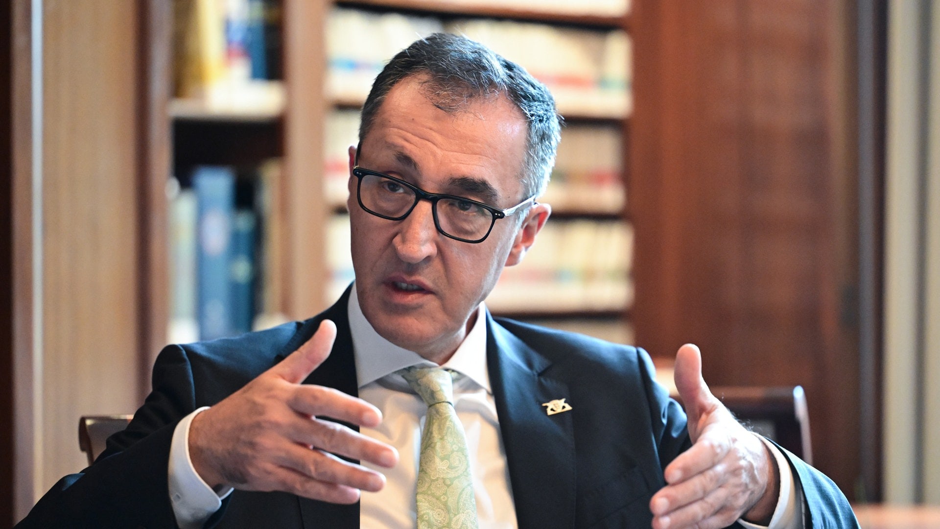 65 Jahre Anwerbeabkommen mit der Türkei: Cem Özdemir über Einwanderung damals und heute