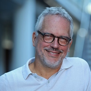 Alexander Wasner, Autor und Moderator bei SWR Kultur