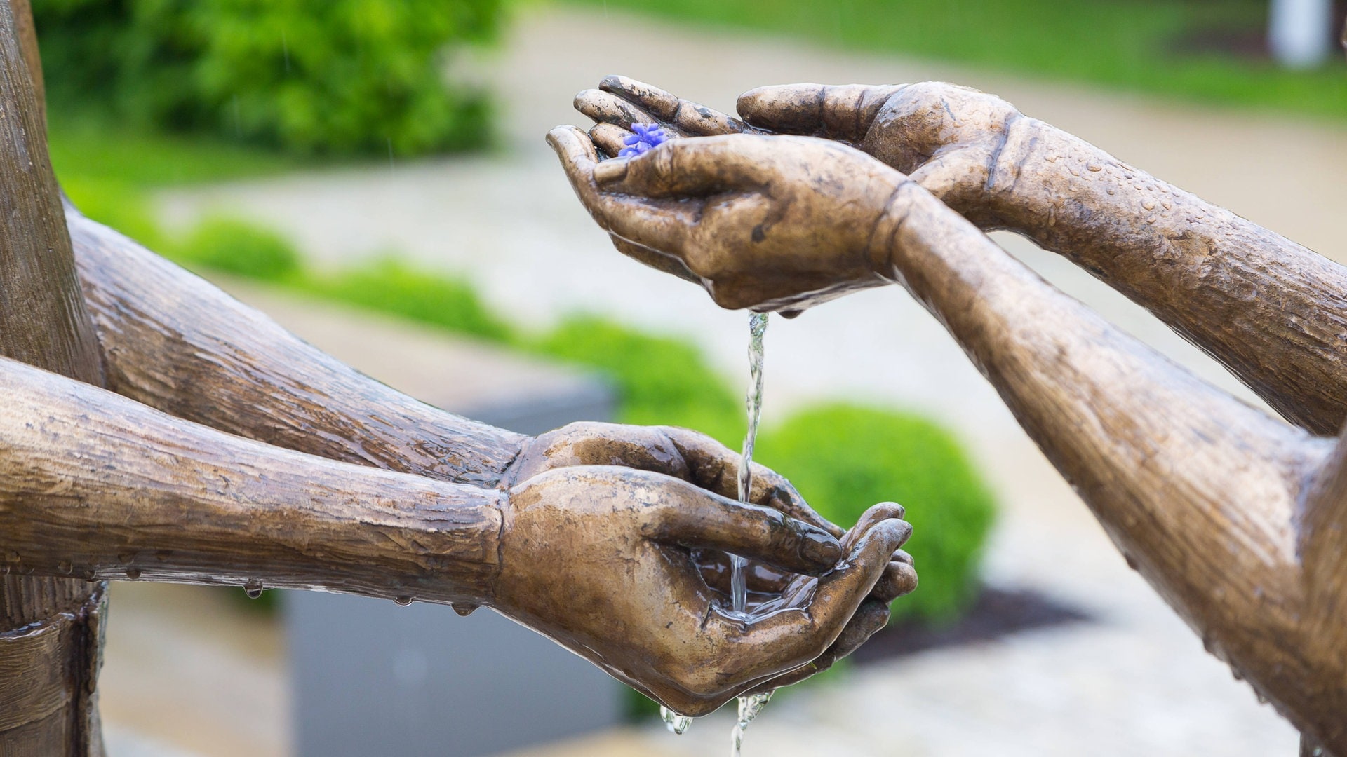 Jemandem nicht das Wasser reichen können – woher kommt das?
