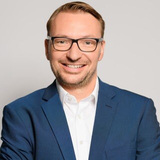 Dominique Mayr
