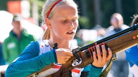Früh übt sich, wer einmal bei Olympischen Spielen starten möchte. Im Biathlonzentrum in Dornstadt hat Julia Tannheimer ihre sportlichen Wurzeln. 