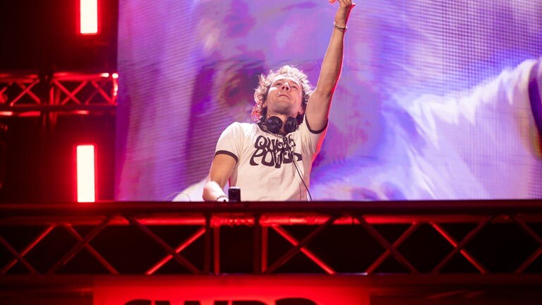 Felix Jaehn legte bei der Cupra DJ Night im Kurhaus Baden-Baden auf. Felix Jaehn gehört zu den erfolgreichsten und gefragtesten DJs weltweit. 