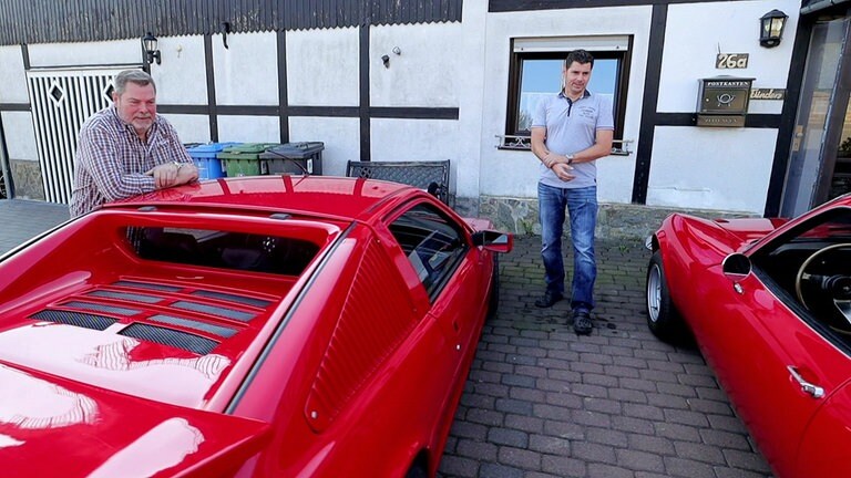 Hierzuland Hungenroth, Autofans