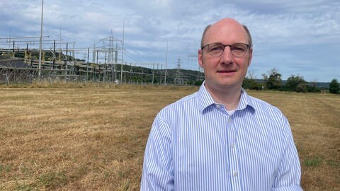 Henrik Te Heesen ist Professor für Umwelttechnik in Birkenfeld. Sein Fachgebiet ist die Energiewende. 