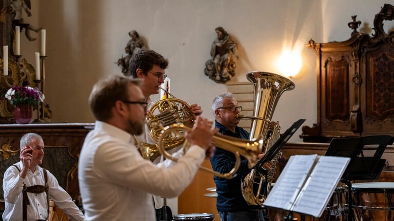 Klassik bei der SWR Regiotour: SWR Classic Mobil in der JVA in Schwäbisch Gmünd