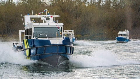 Die Polizei hat drei Männer tot aus dem Rhein geborgen. (Symbolbild)